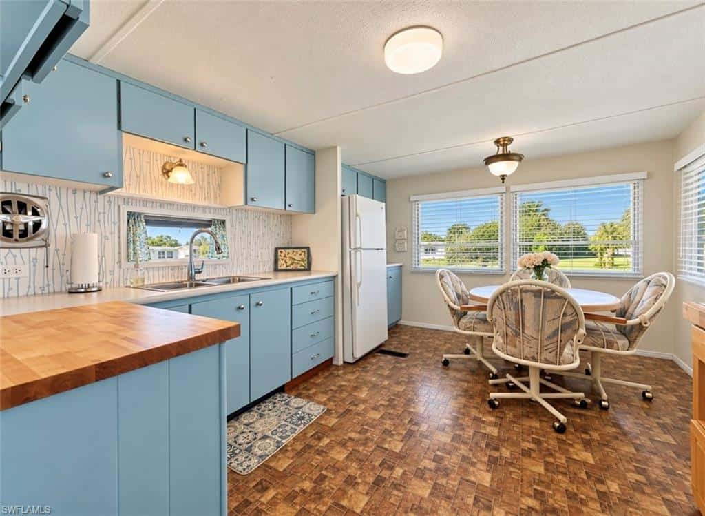 257 Cape Sable Dr, Naples, photo 12