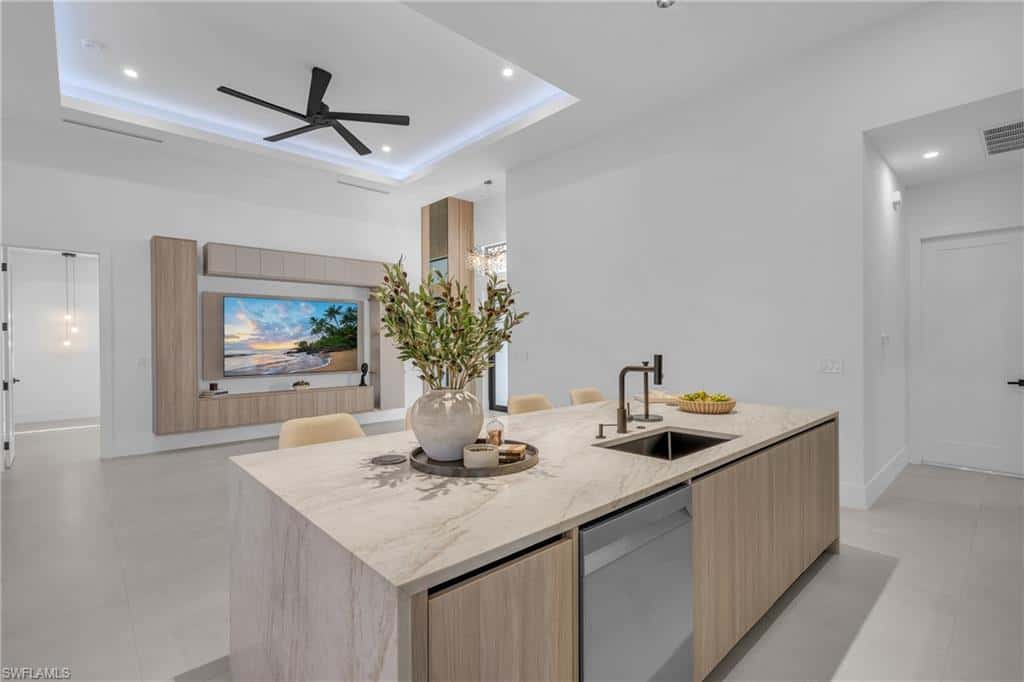 1133 1st Ter, Cape Coral, photo 6
