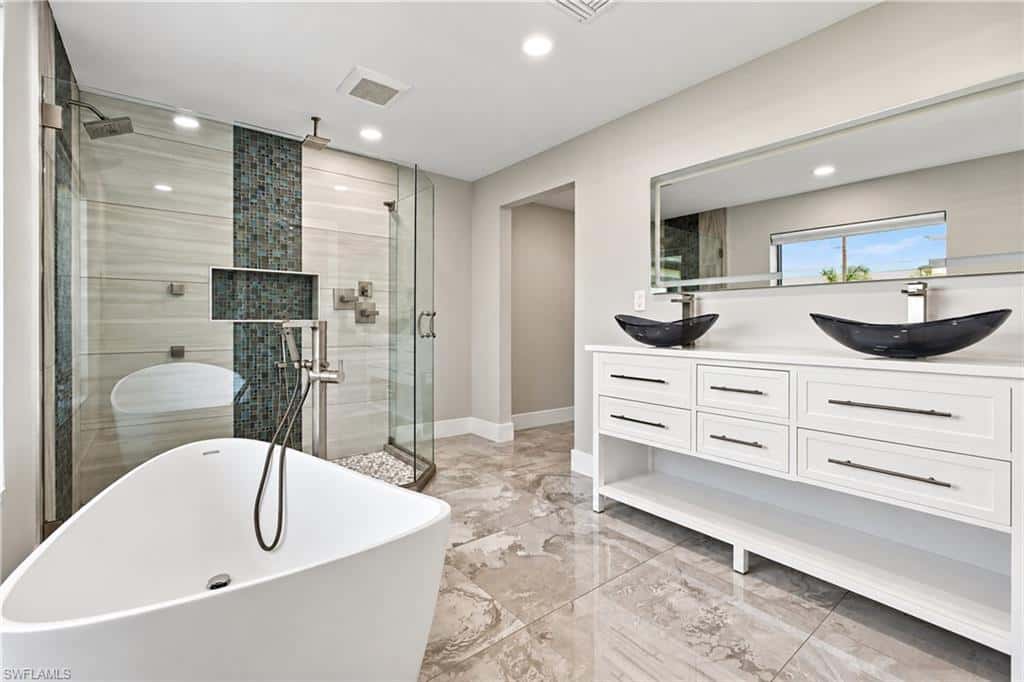 4973 Royal Palm Dr, Estero, photo 4