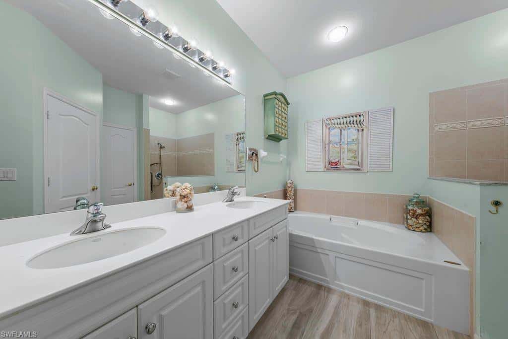 15834 Cutters Ct, Fort Myers, photo 17