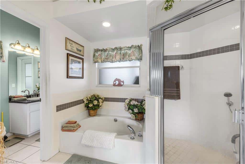 305 31st St, Cape Coral, photo 20