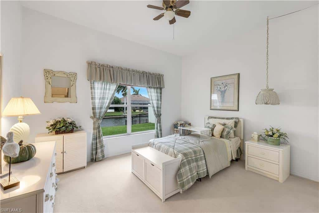 305 31st St, Cape Coral, photo 23