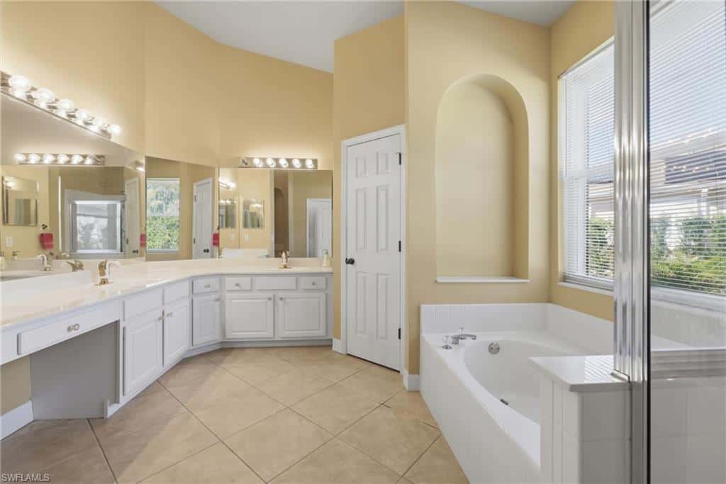 23428 Hat Pin Ct, Estero, photo 12