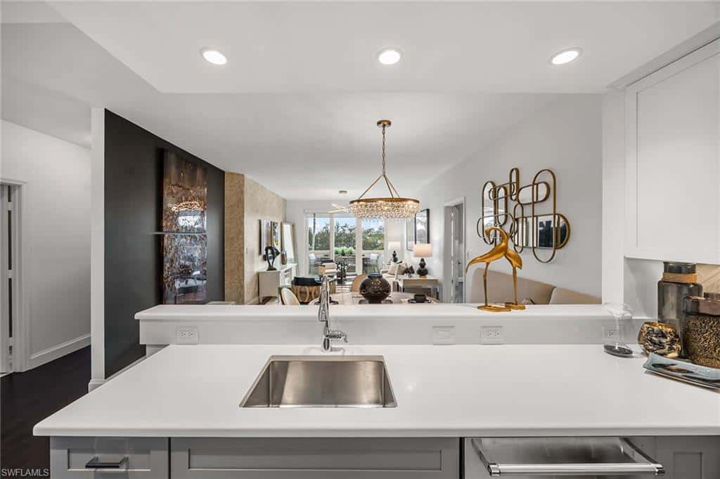 365 5th Ave #305, Naples, photo 11