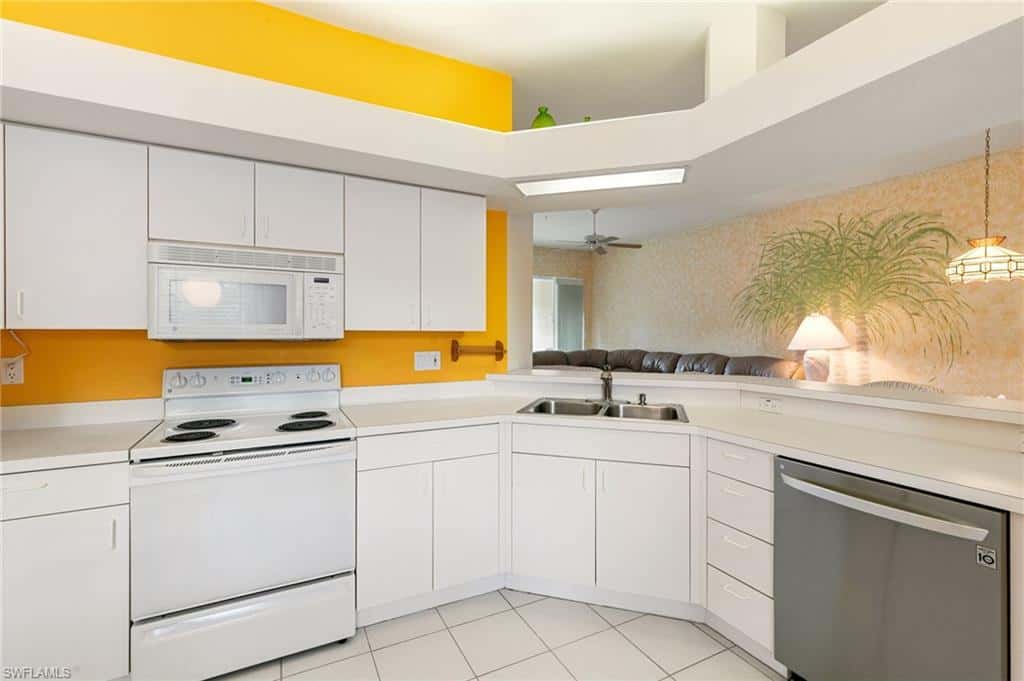 6927 Satinleaf Rd #203, Naples, photo 13