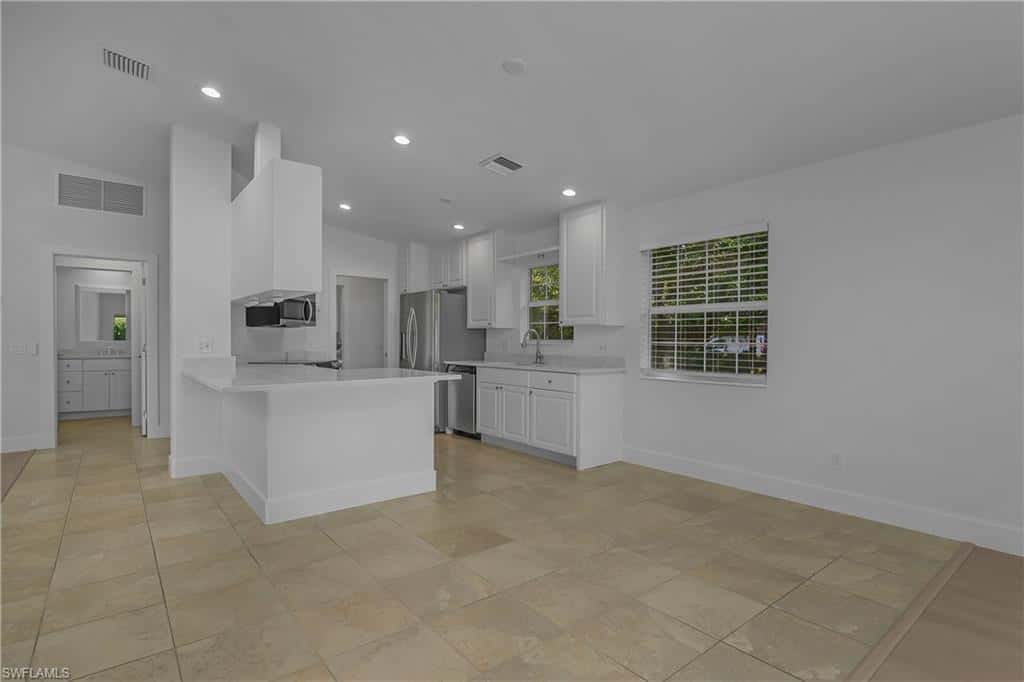 8311 Yasmina Way, Naples, photo 13
