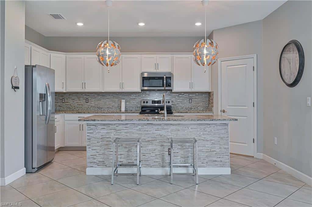 13846 Pine Lodge Ln, Fort Myers, photo 11