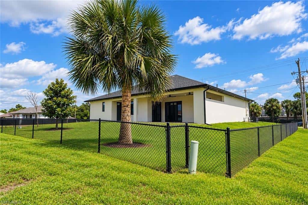 2416 24th Ave, Cape Coral, photo 6