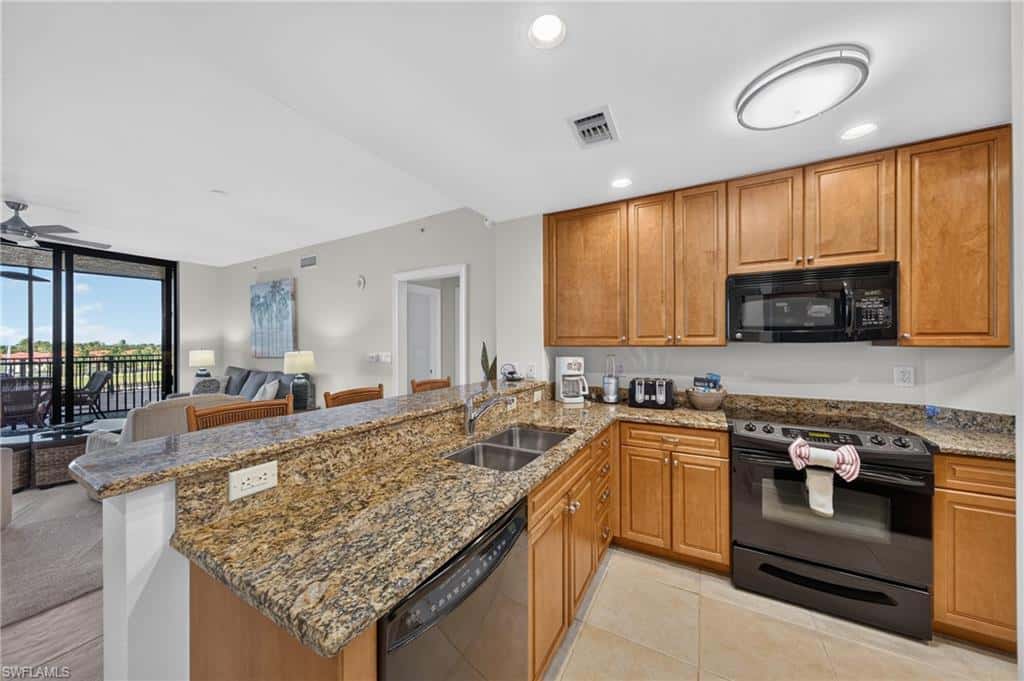 5781 Cape Harbour Dr #505, Cape Coral, photo 13