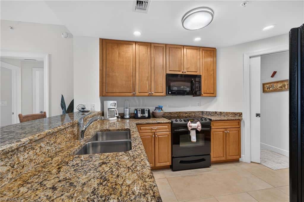 5781 Cape Harbour Dr #505, Cape Coral, photo 18