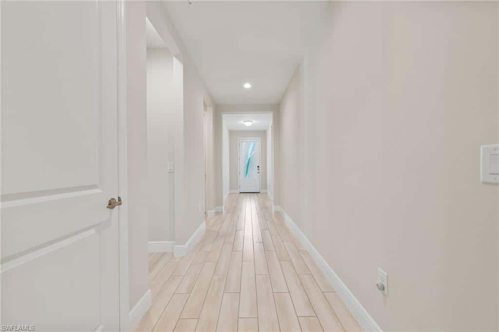 4154 Pegasus Way, Naples, photo 4