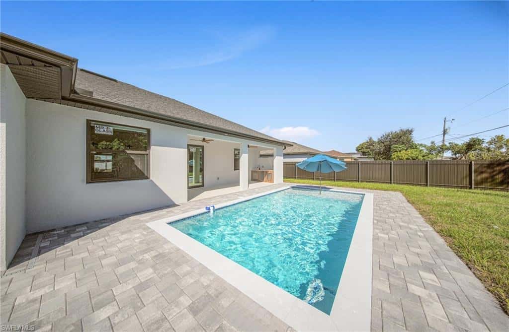 1005 4th Pl, Cape Coral, photo 31