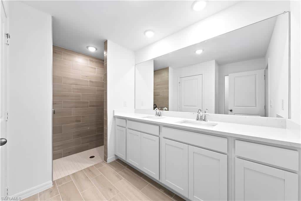 1907 2nd St, Cape Coral, photo 12