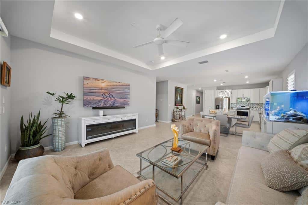 16051 Palmetto Prairie Dr, Alva, photo 12