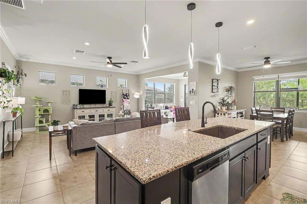 3020 Walnut Grove Ln, Alva, photo 4