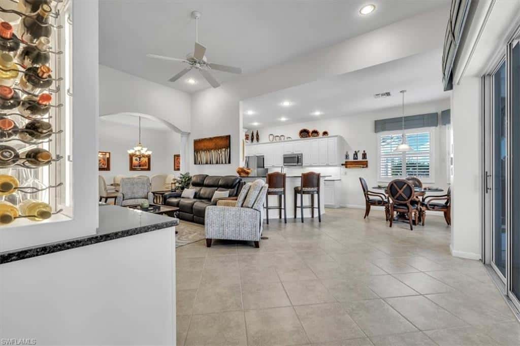 3910 Lakeview Isle Ct, Fort Myers, photo 13