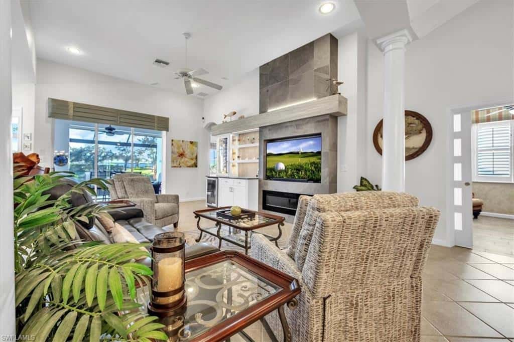 3910 Lakeview Isle Ct, Fort Myers, photo 9
