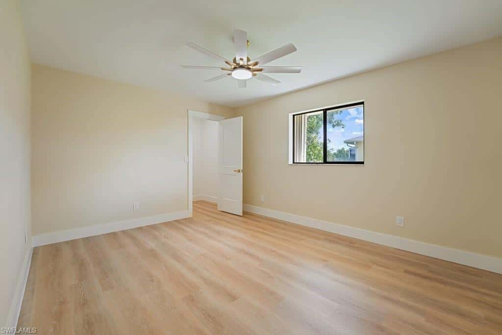 315 20th Ct, Cape Coral, photo 24