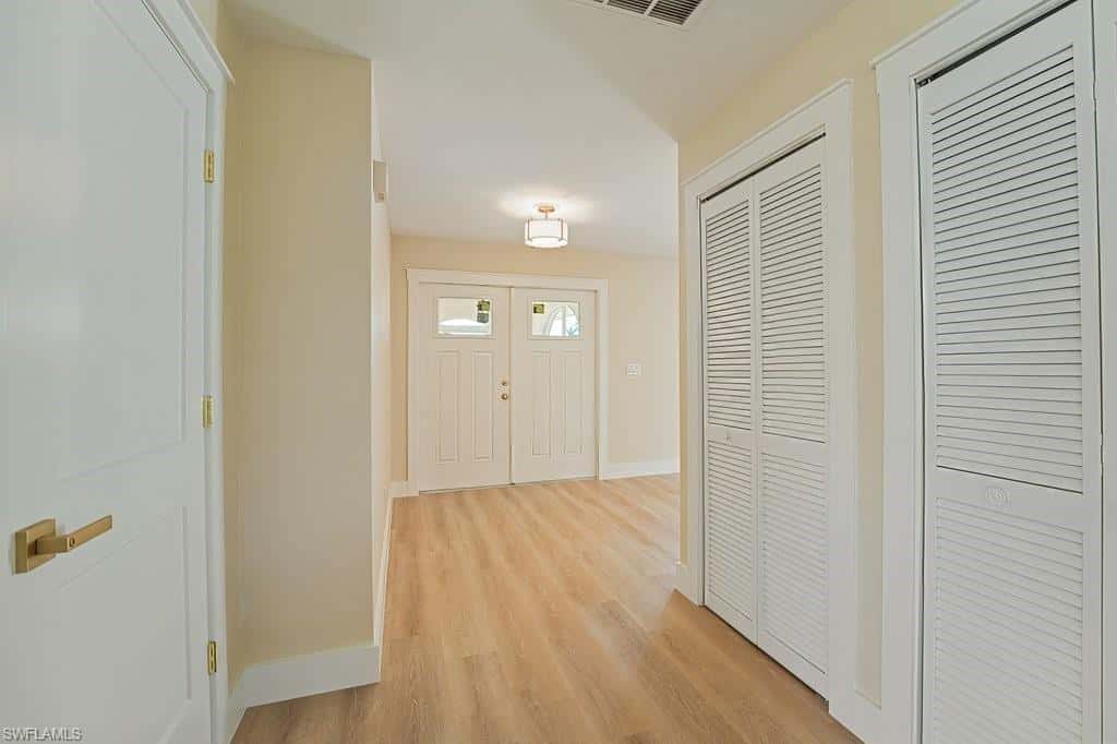 315 20th Ct, Cape Coral, photo 38