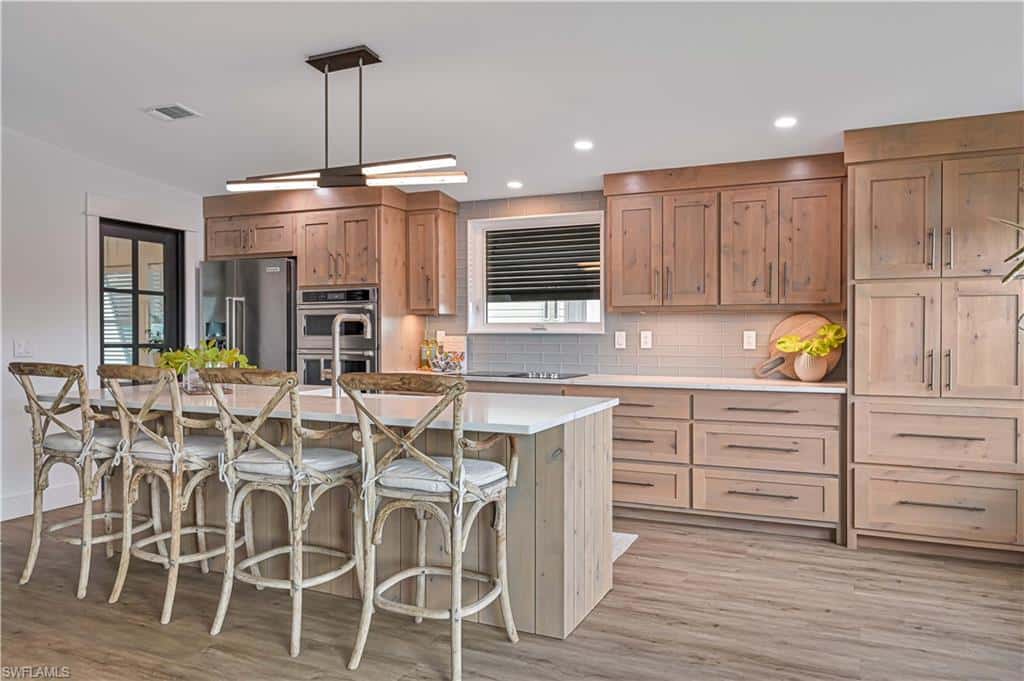17731 Canal Cove Ct, Fort Myers Beach, photo 9