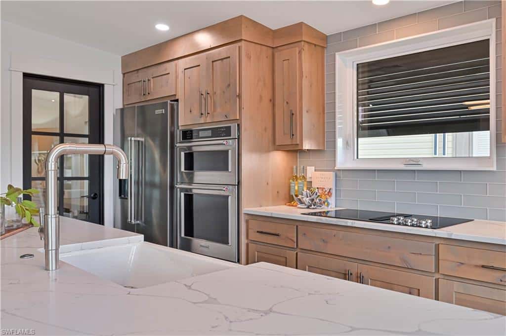 17731 Canal Cove Ct, Fort Myers Beach, photo 10