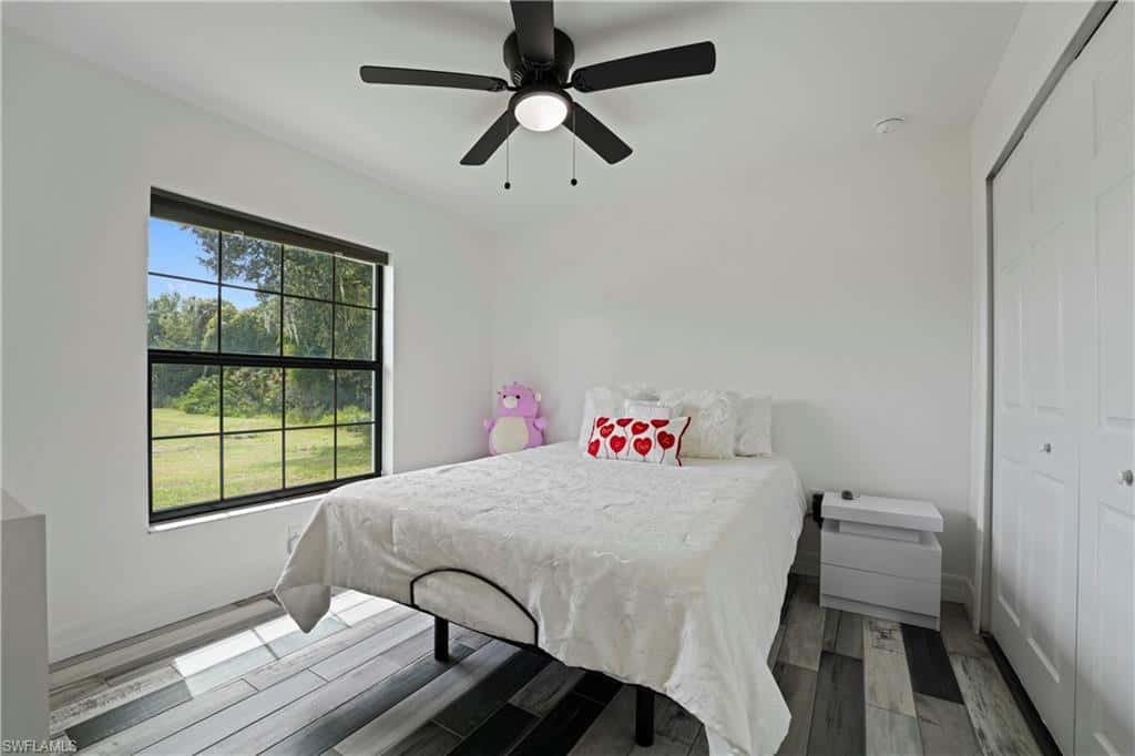 18931 Palm Beach Blvd, Alva, photo 13