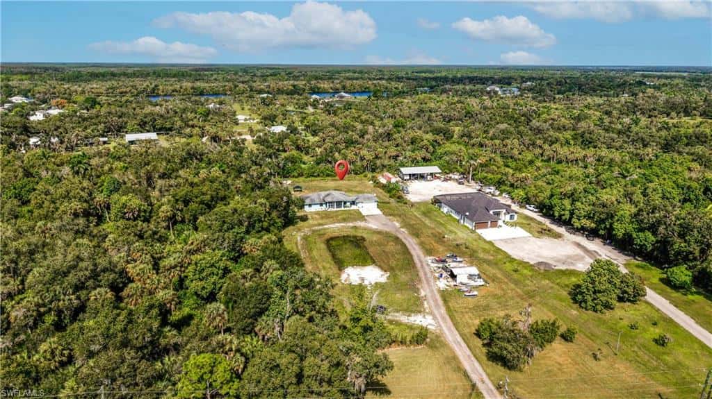 18931 Palm Beach Blvd, Alva, photo 9