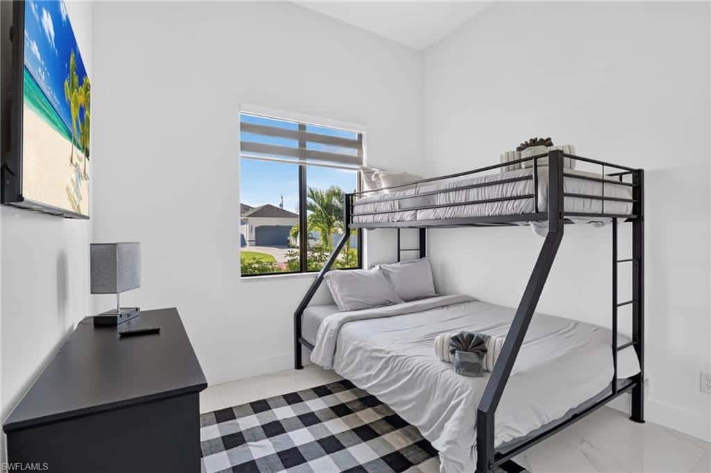 1005 9th Ter, Cape Coral, photo 21