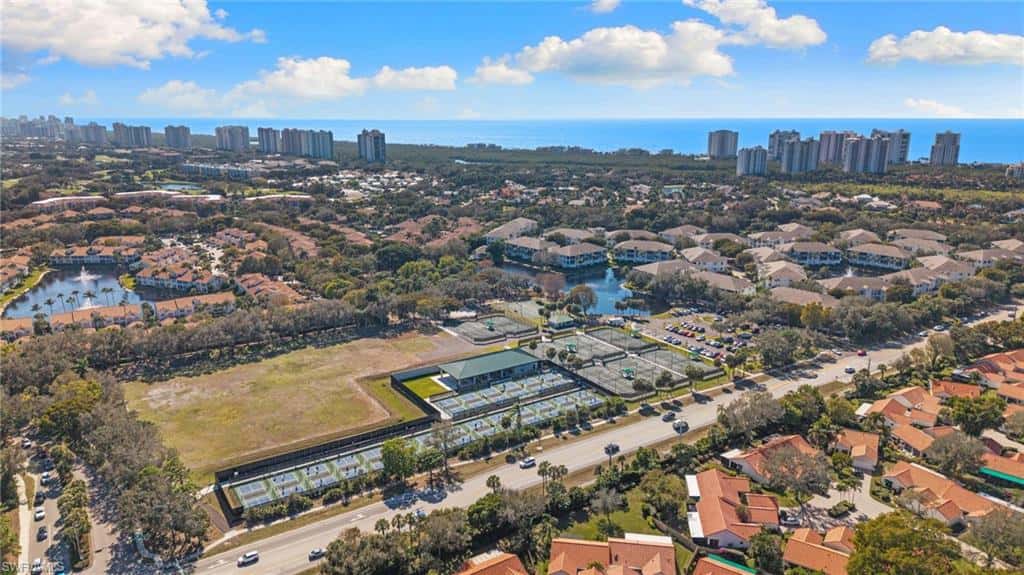 864 Gulf Pavilion Dr #202, Naples, photo 23