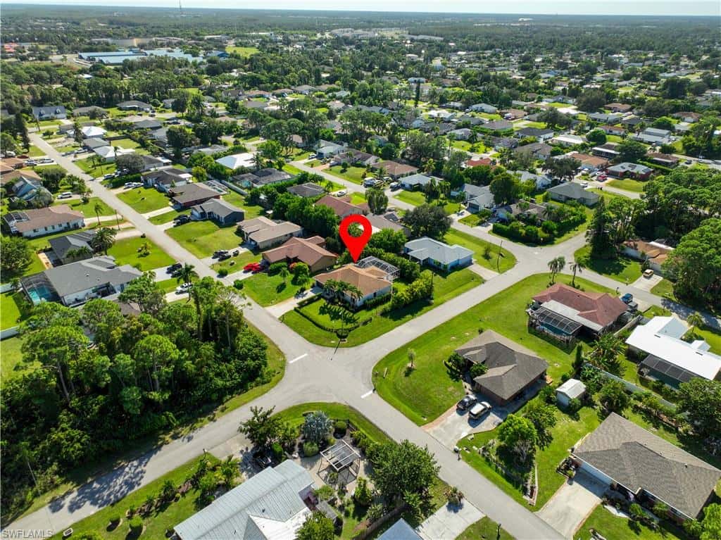 18323 Miller Rd, Fort Myers, photo 4