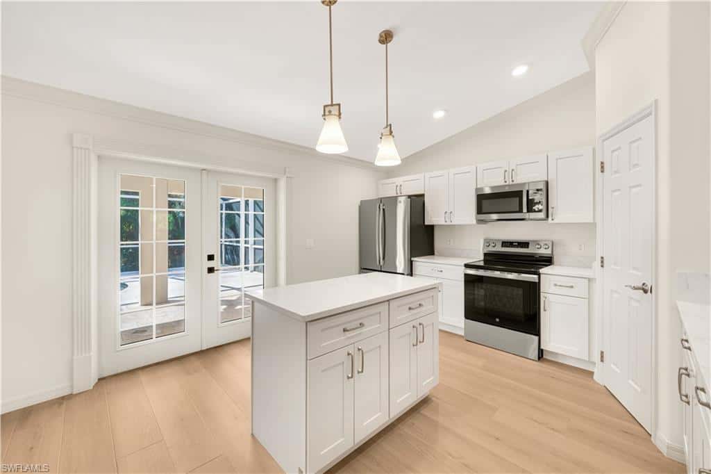 18323 Miller Rd, Fort Myers, photo 8