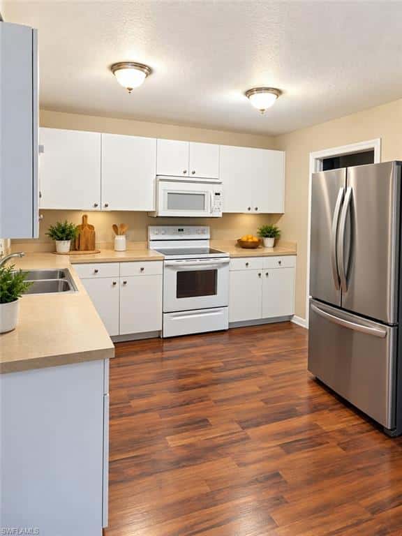 548 Aspen Ave, Lehigh Acres, photo 8