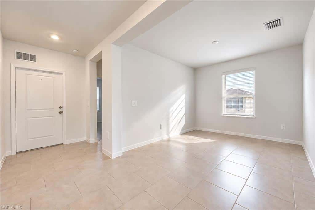 12421 Amber Waves Rd, Lehigh Acres, photo 8