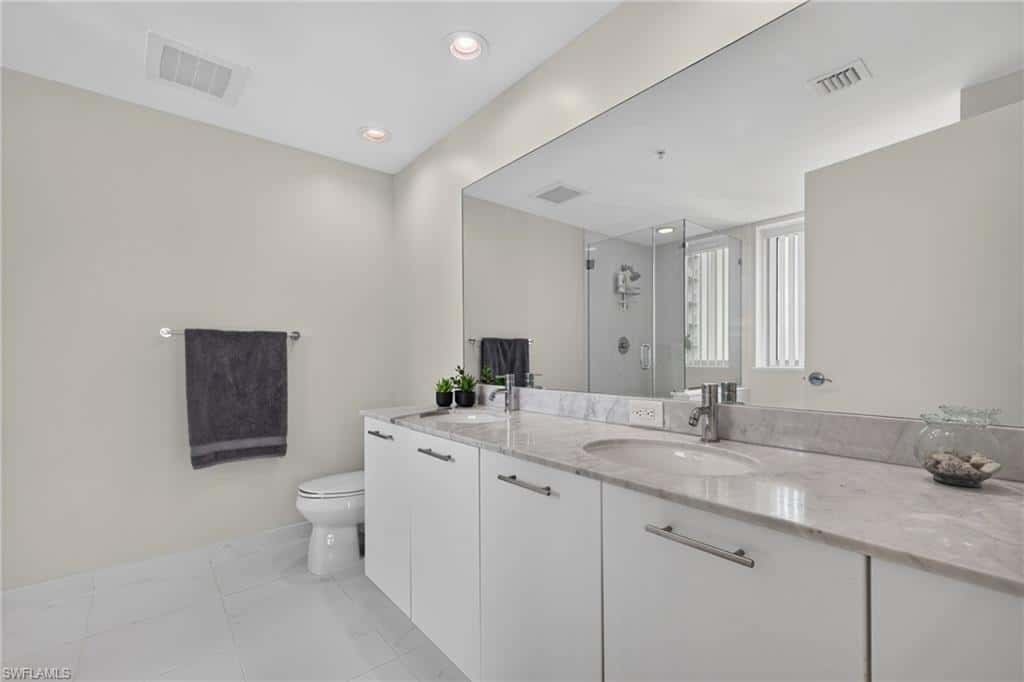 3000 Oasis Grand Blvd #2807, Fort Myers, photo 16
