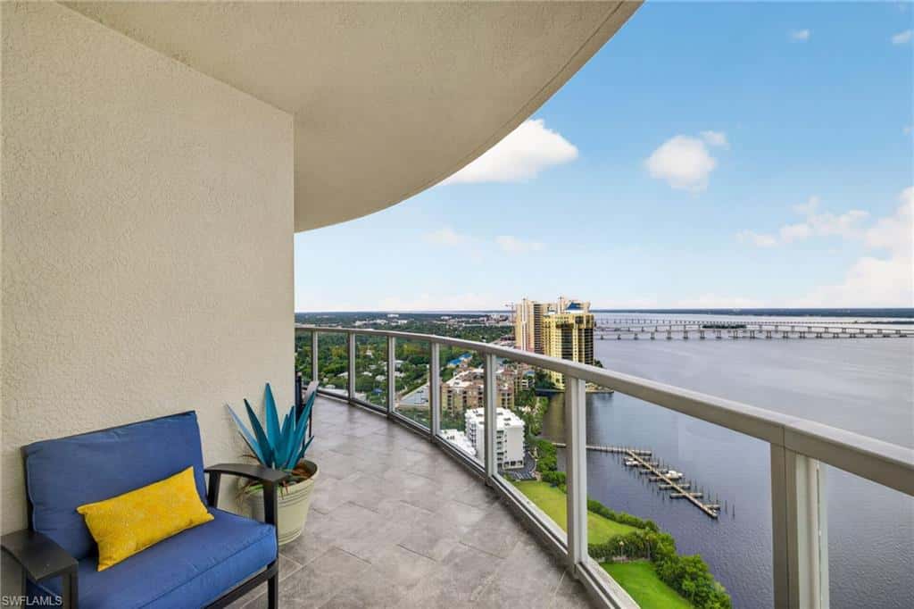 3000 Oasis Grand Blvd #2807, Fort Myers, photo 32
