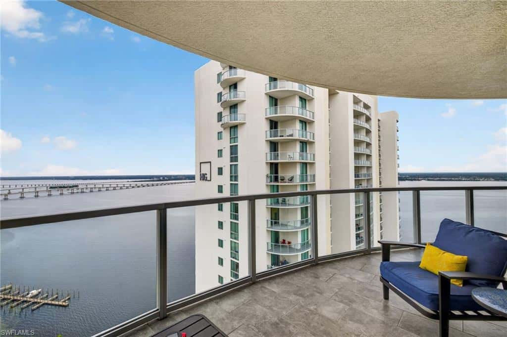 3000 Oasis Grand Blvd #2807, Fort Myers, photo 33