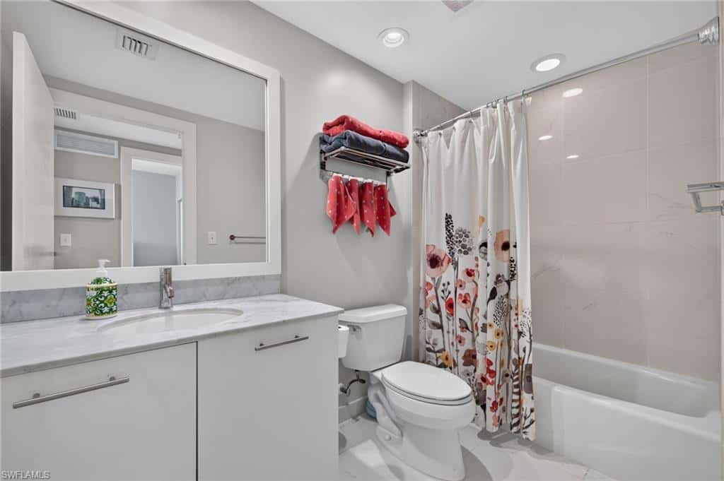 3000 Oasis Grand Blvd #2807, Fort Myers, photo 19