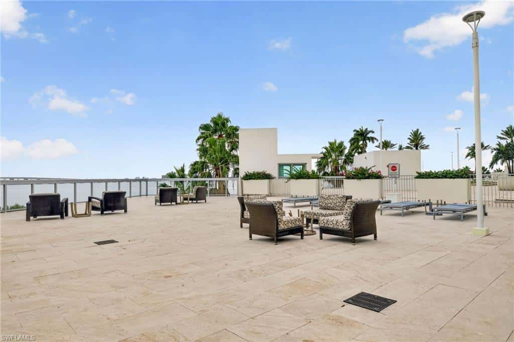 3000 Oasis Grand Blvd #2807, Fort Myers, photo 39