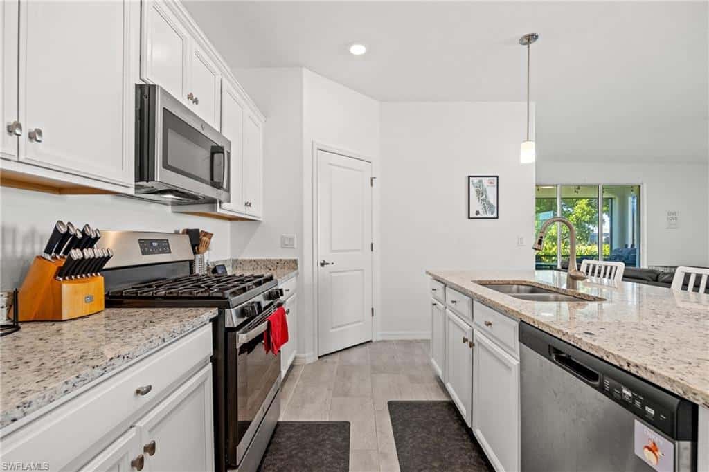 43569 Treadway Dr, Punta Gorda, photo 17