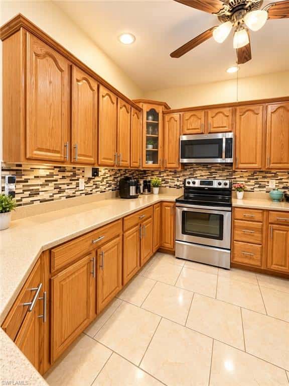 219 Columbus Ave, Lehigh Acres, photo 8