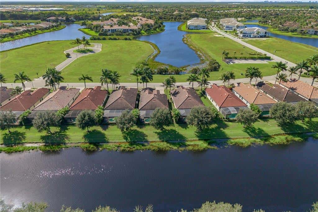 2870 Aviamar Cir, Naples, photo 27