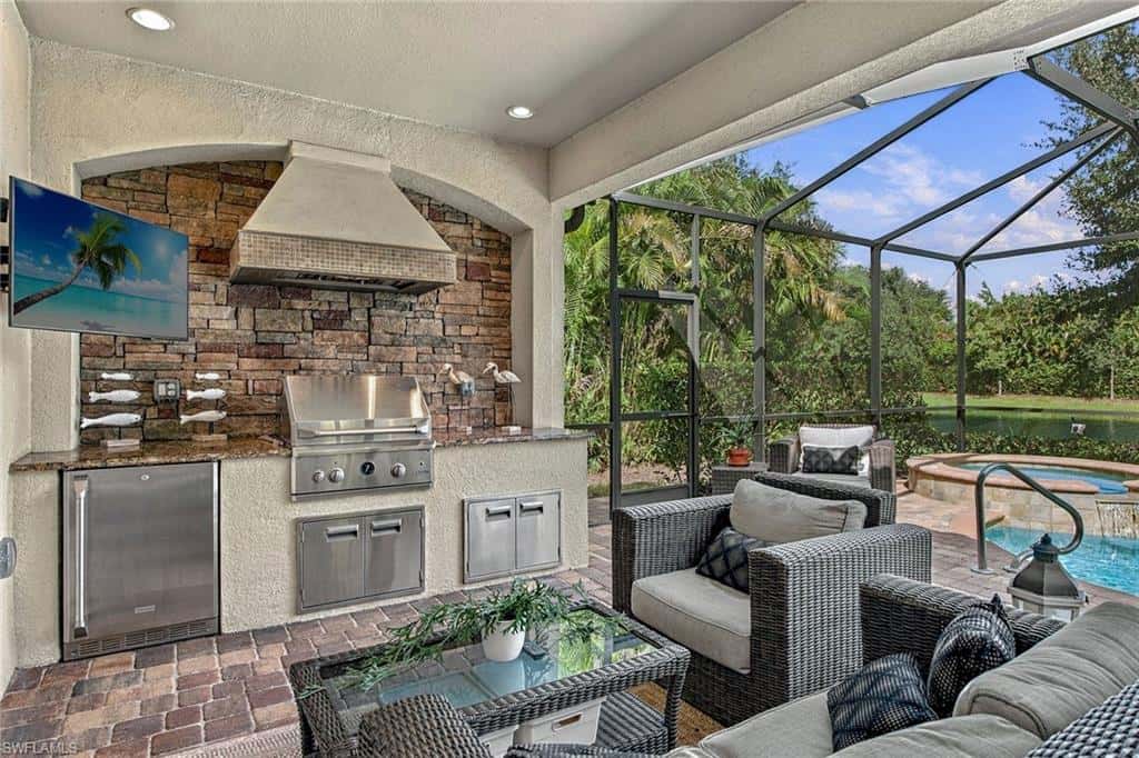 2870 Aviamar Cir, Naples, photo 20
