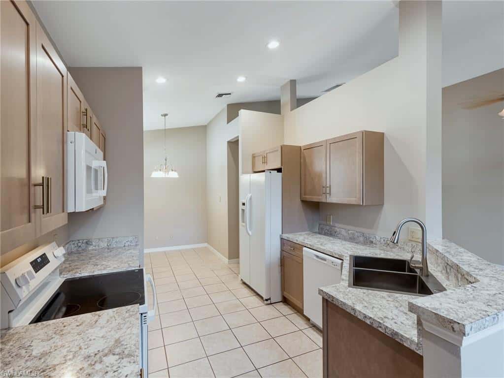 9164 Springview Loop, Estero, photo 13