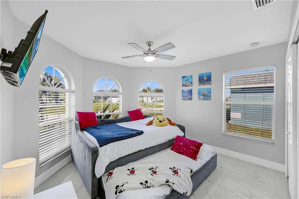921 8th Pl, Cape Coral, photo 27