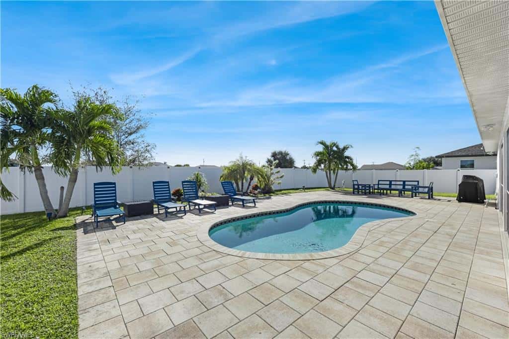 921 8th Pl, Cape Coral, photo 34
