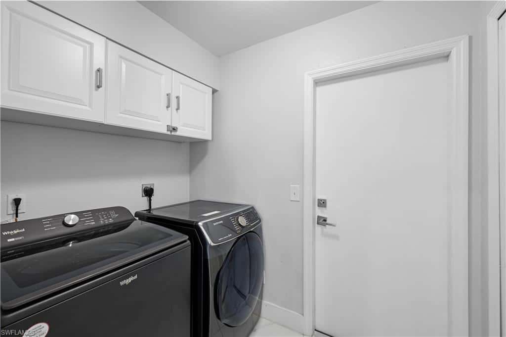 921 8th Pl, Cape Coral, photo 33
