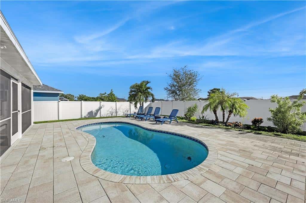 921 8th Pl, Cape Coral, photo 18