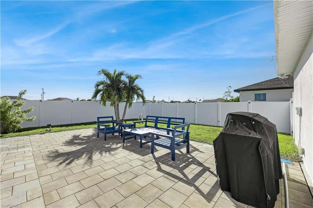 921 8th Pl, Cape Coral, photo 19