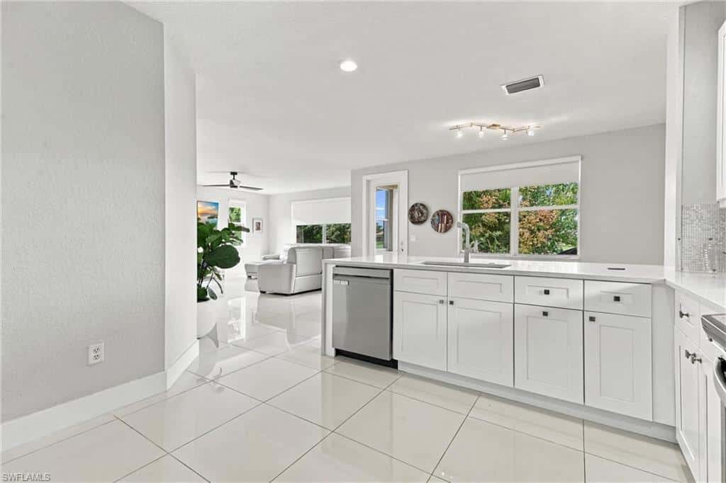 1740 Birdie Dr, Naples, photo 13