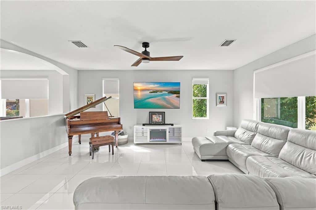 1740 Birdie Dr, Naples, photo 5
